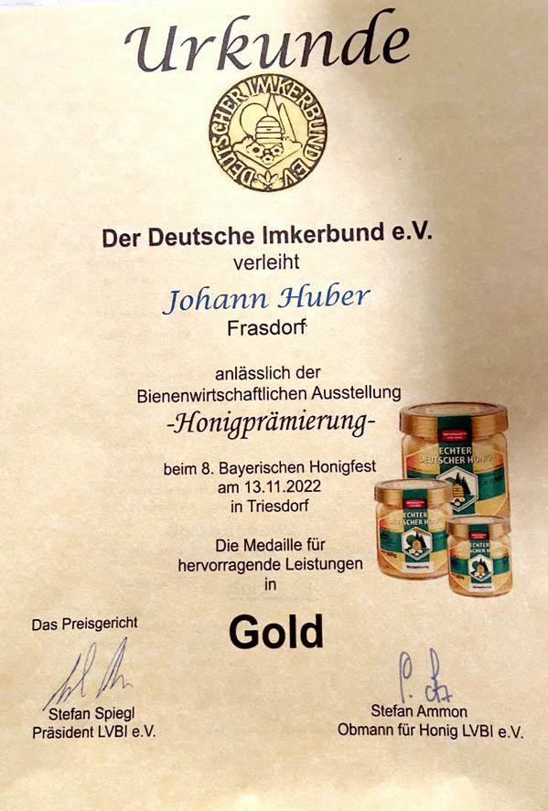2 x Gold November 22 durch den Deutschen Imkerbund